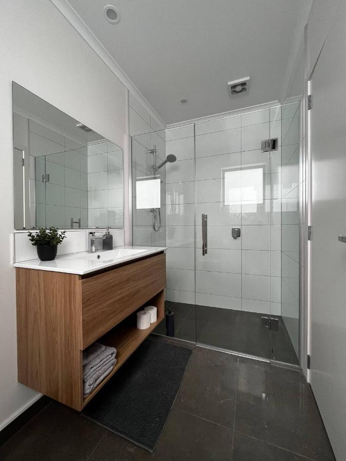 The Little Lake House Te Anau Exterior foto